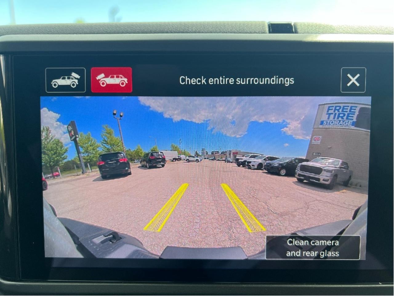 2025 Jeep Wrangler Sahara w/Leather, Technology, Safety, Steps Photo