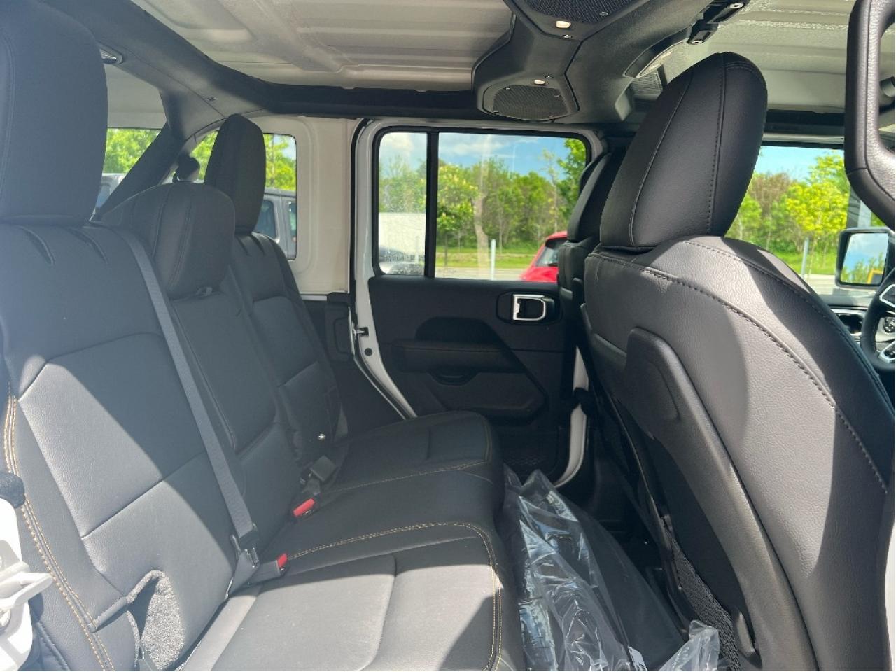 2025 Jeep Wrangler Sahara w/Leather, Technology, Safety, Steps Photo