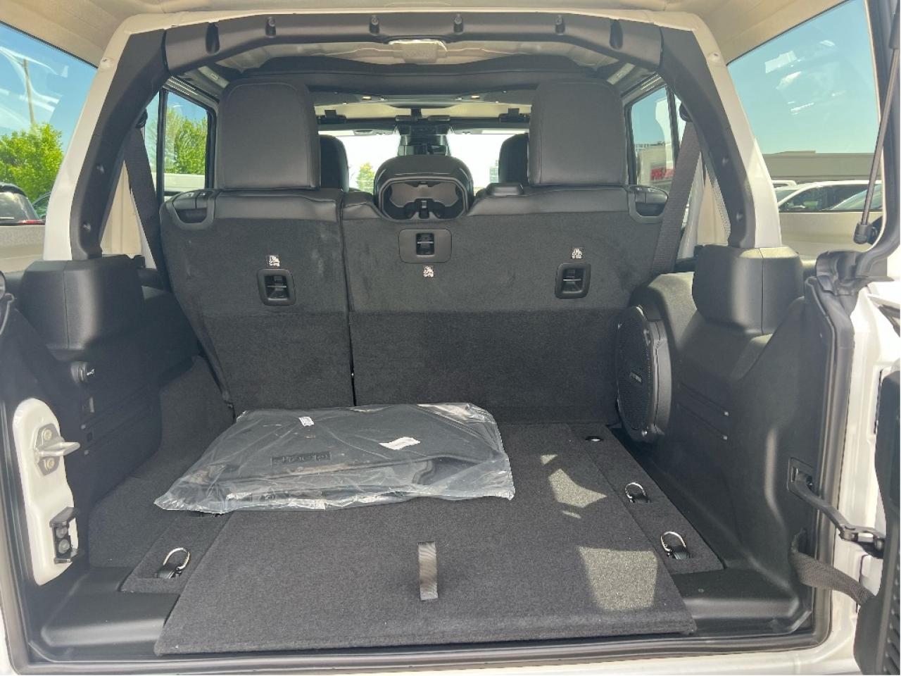 2025 Jeep Wrangler Sahara w/Leather, Technology, Safety, Steps Photo