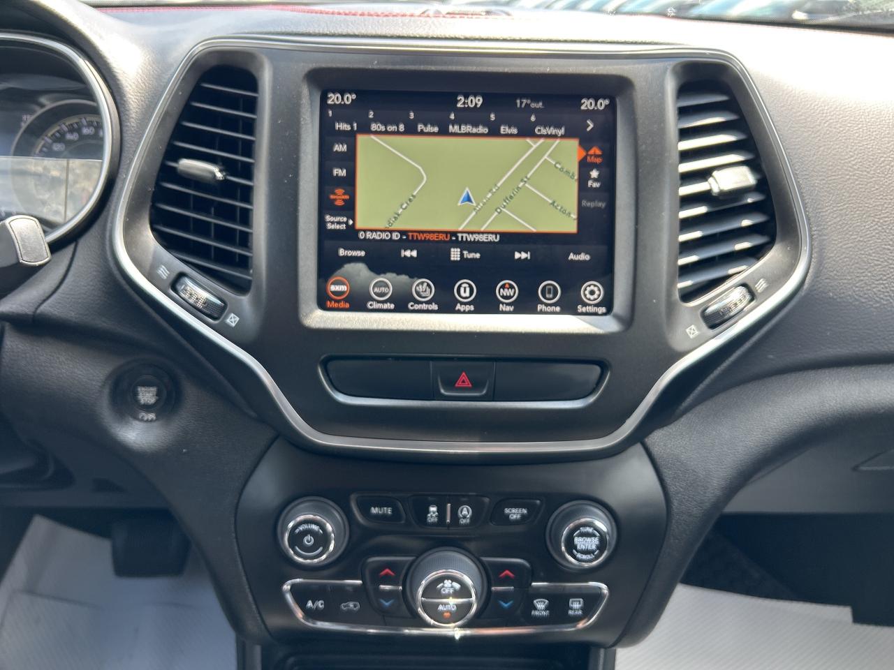 2022 Jeep Cherokee Trailhawk w/Navigation, Trailer Tow, Black Rims Photo