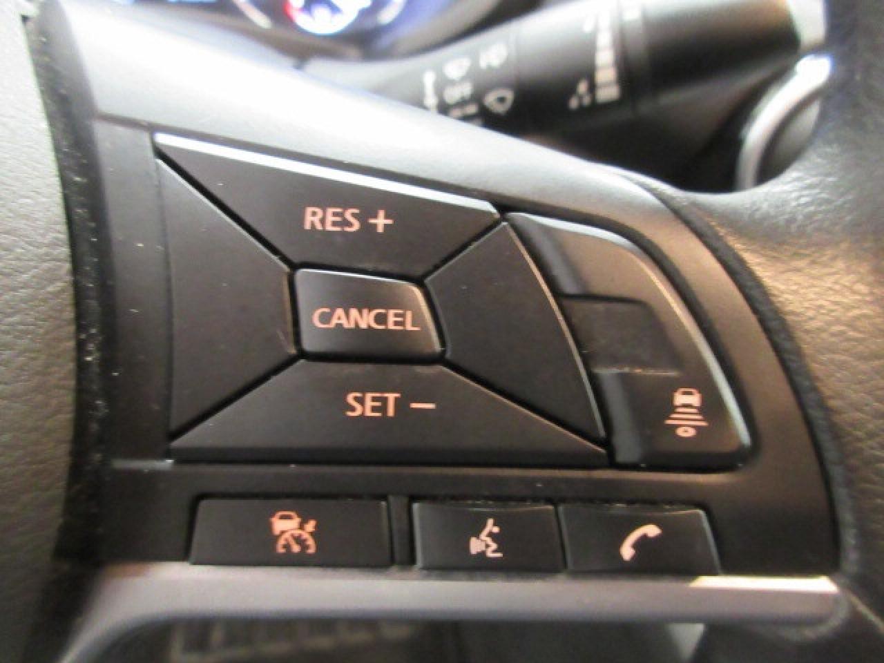 2024 Nissan Sentra SV, HTD. SEATS, ALLOYS, A/C, APPLE/ANDROID, 50K! Photo