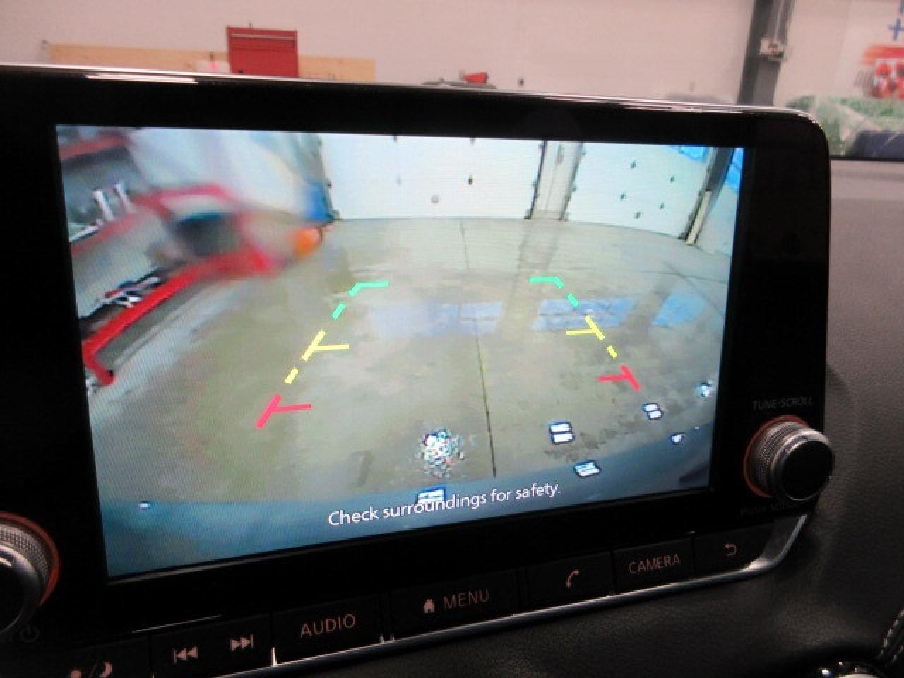 2024 Nissan Sentra SV, HTD. SEATS, ALLOYS, A/C, APPLE/ANDROID, 50K! Photo