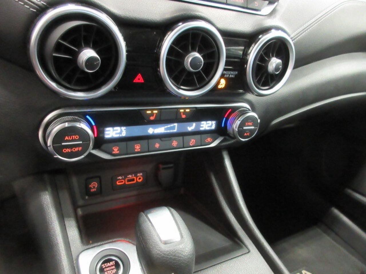 2024 Nissan Sentra SV, HTD. SEATS, ALLOYS, A/C, APPLE/ANDROID, 50K! Photo