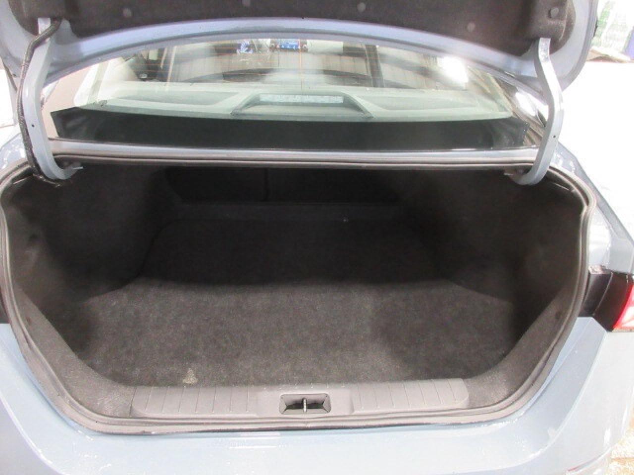 2024 Nissan Sentra SV, HTD. SEATS, ALLOYS, A/C, APPLE/ANDROID, 50K! Photo