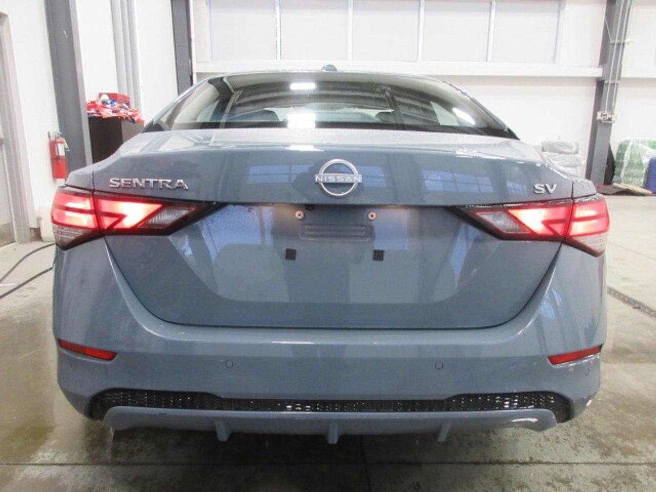 2024 Nissan Sentra SV, HTD. SEATS, ALLOYS, A/C, APPLE/ANDROID, 50K! Photo