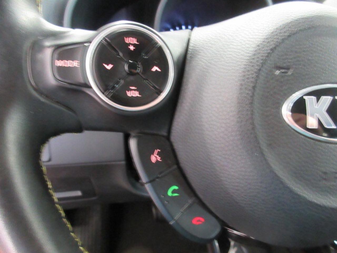 2016 Kia Soul EX, BRAND-NEW ENGINE! A/C, BT, CAMERA, 94K! Photo