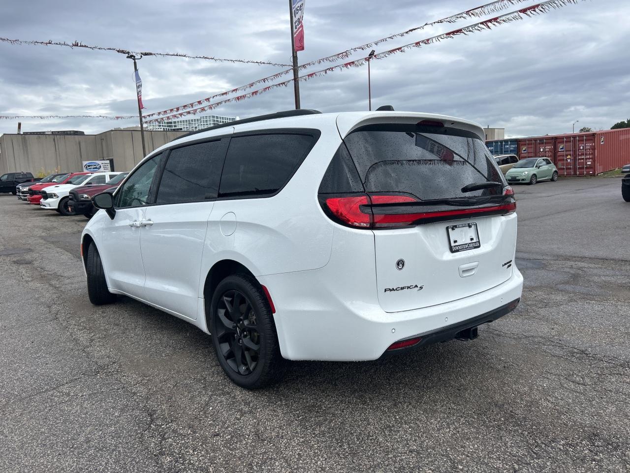 2024 Chrysler Pacifica Limited AWD w/S Appearance, Trailer Tow Group Photo