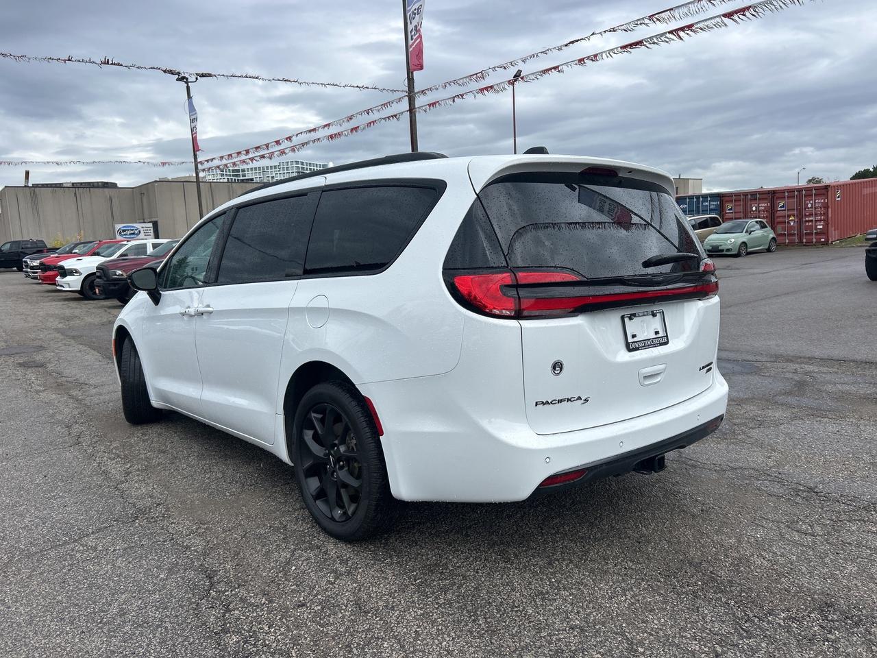 2024 Chrysler Pacifica Limited AWD w/S Appearance, Trailer Tow Group Photo
