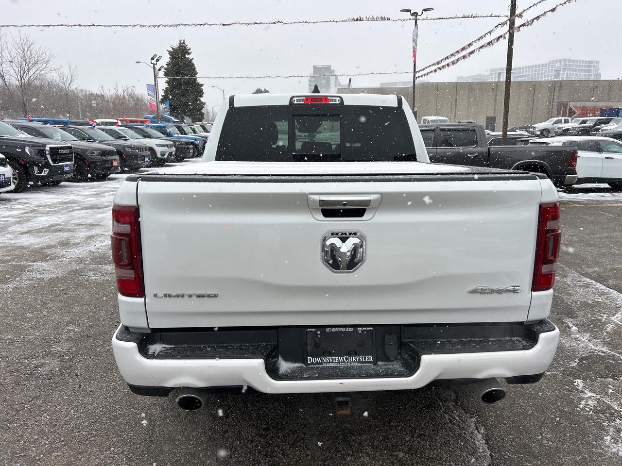 2022 RAM 1500 Limited w/22" Wheels, Trailer Brake, 3.92 Axle Photo