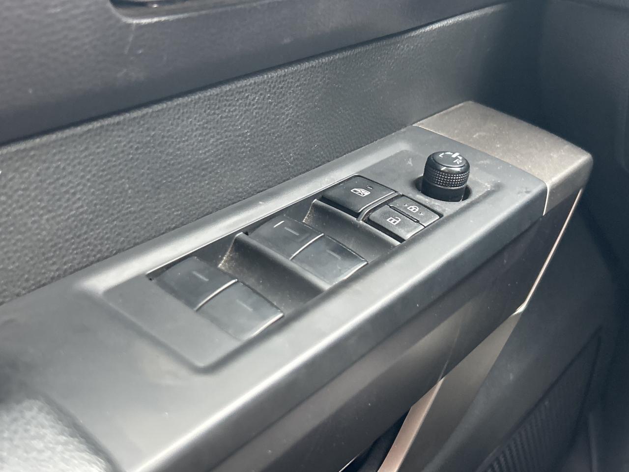 2024 Toyota Tundra Crewmax SR5 Long Bed Photo