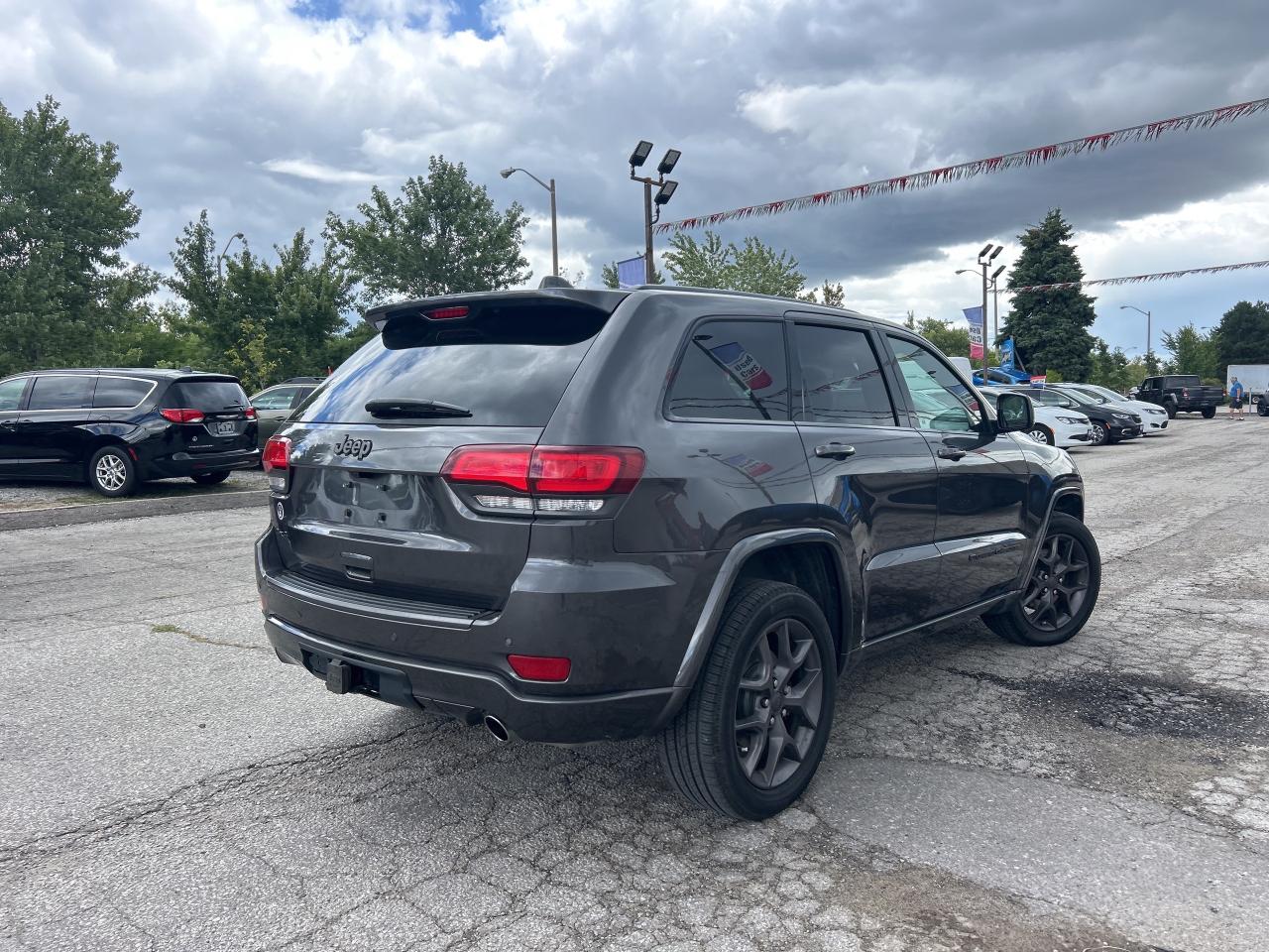 2021 Jeep Grand Cherokee 80th Anniversary w/Luxury Group, LED Lights, Tow Photo