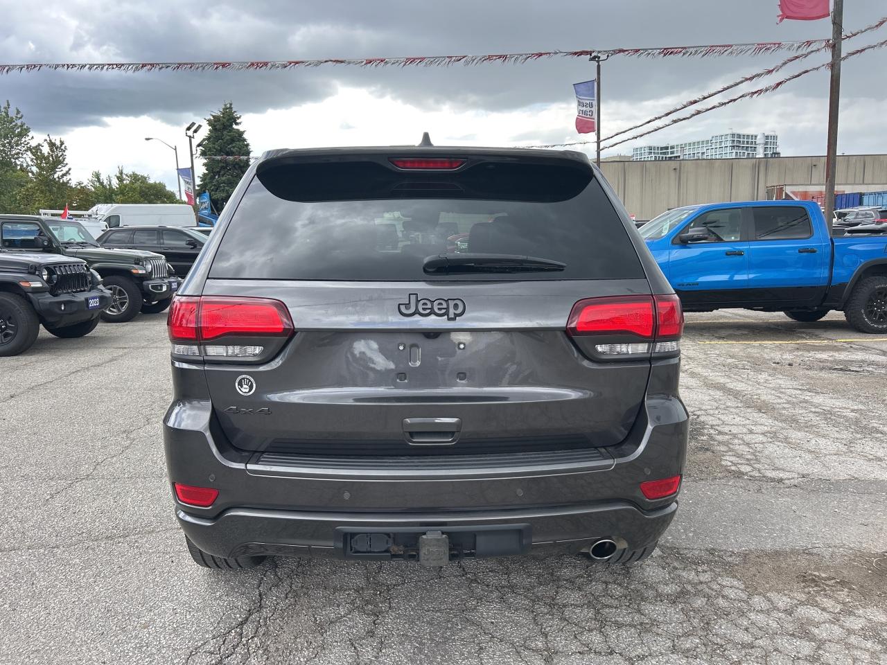 2021 Jeep Grand Cherokee 80th Anniversary w/Luxury Group, LED Lights, Tow Photo