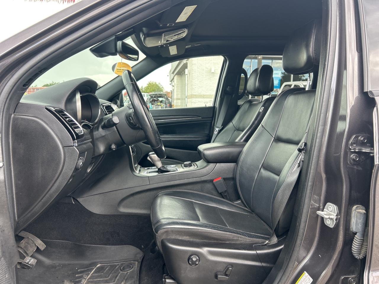 2021 Jeep Grand Cherokee 80th Anniversary Edition 4x4 Photo