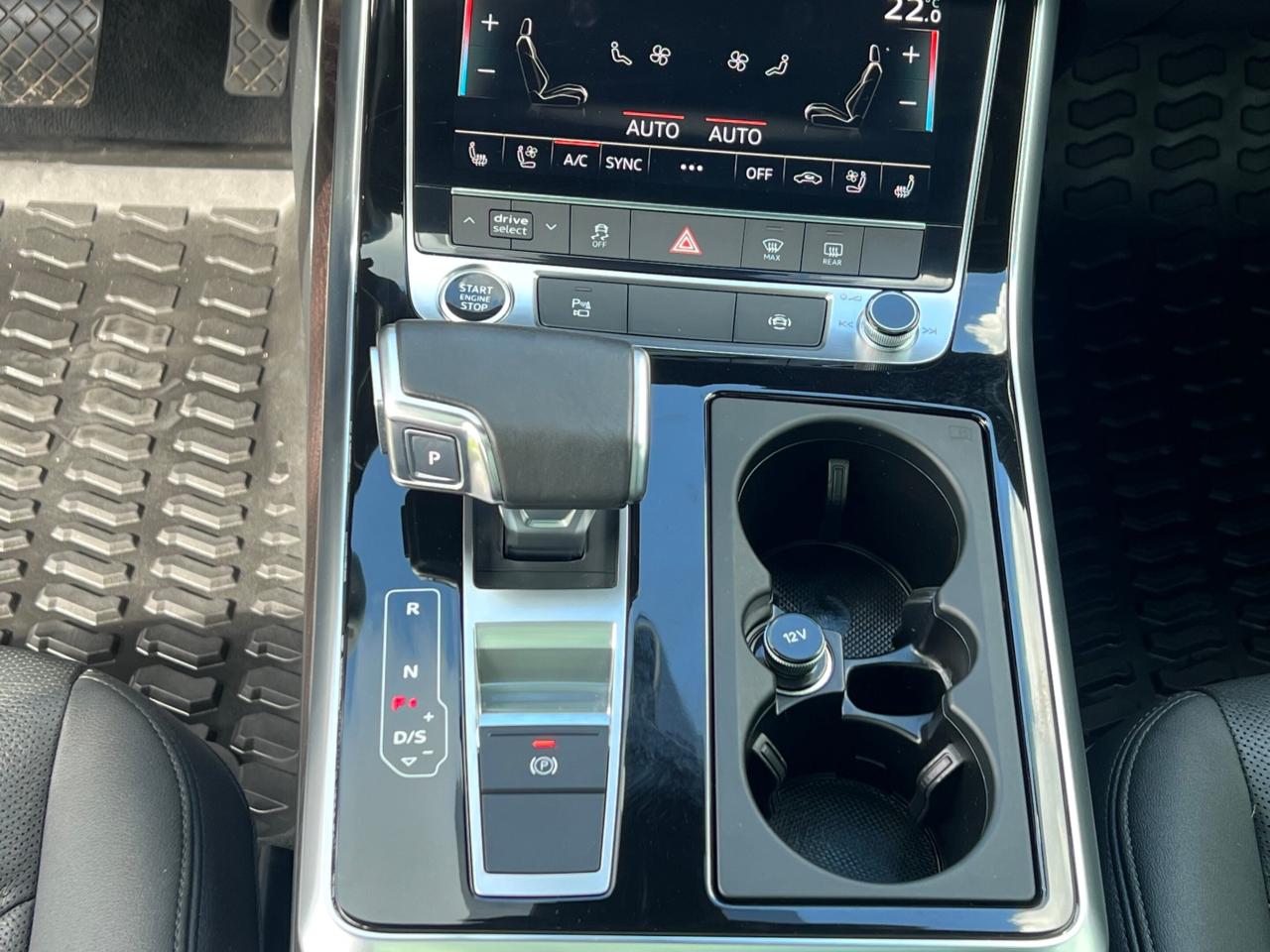 2021 Audi Q7 Progressiv 55 S-Line * COOLED SEATS / CARPLAY / PA Photo