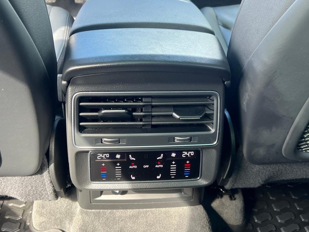 2021 Audi Q7 Progressiv 55 S-Line * COOLED SEATS / CARPLAY / PA Photo