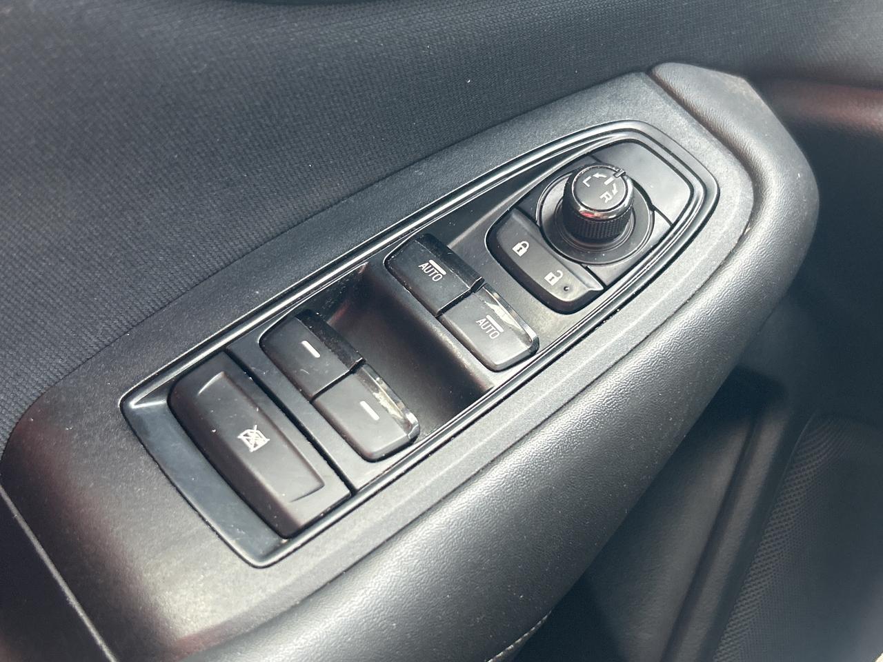 2022 Subaru Outback Convenience   CarPlay + Android Auto Photo