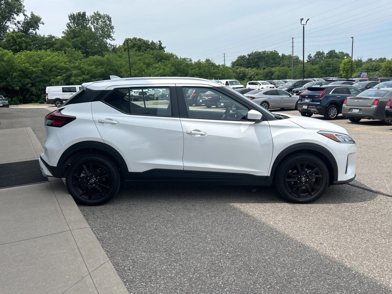 2023 Nissan Kicks SV Special Edition   LOW KM Photo