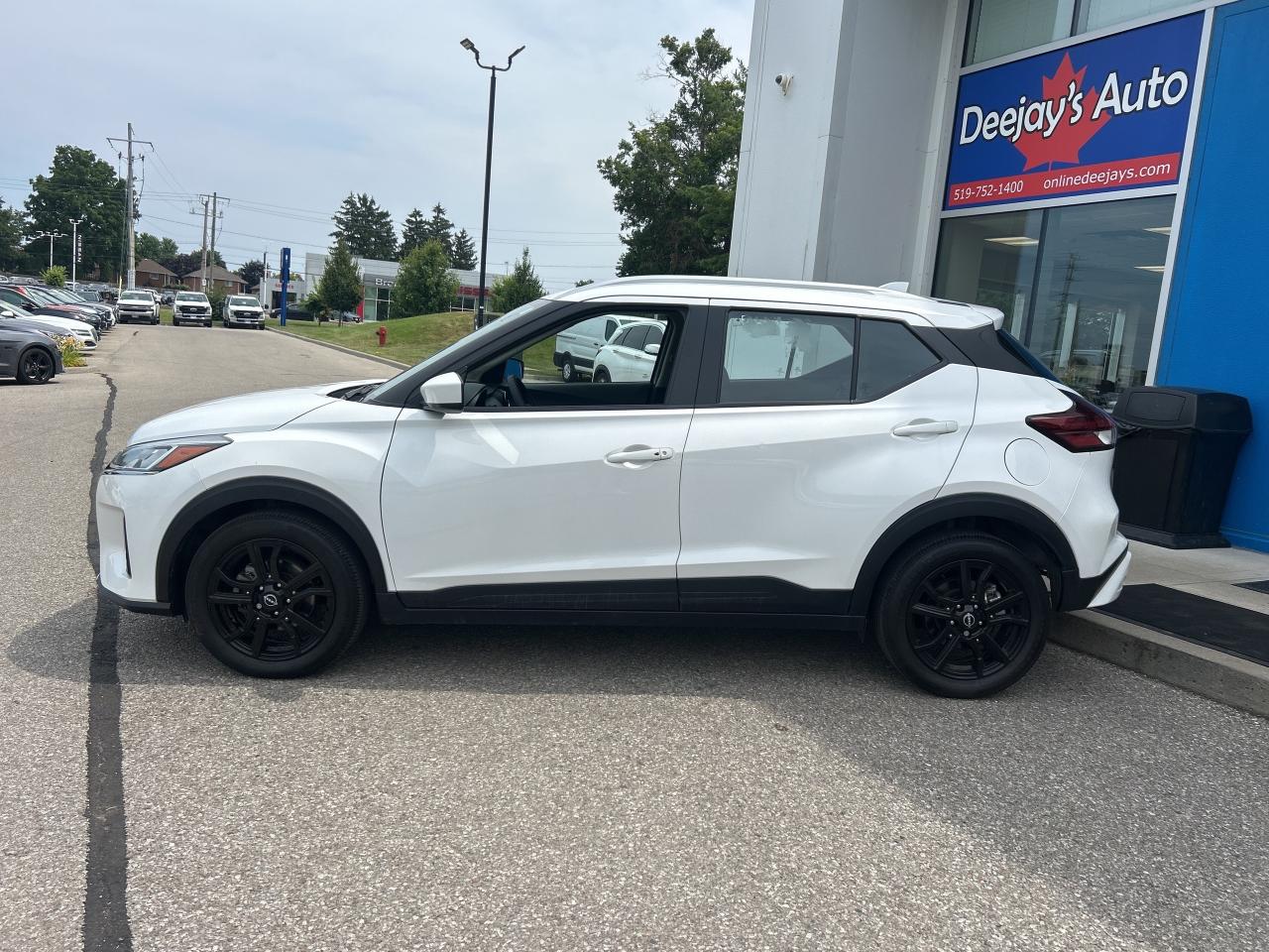 2023 Nissan Kicks SV Special Edition   LOW KM Photo