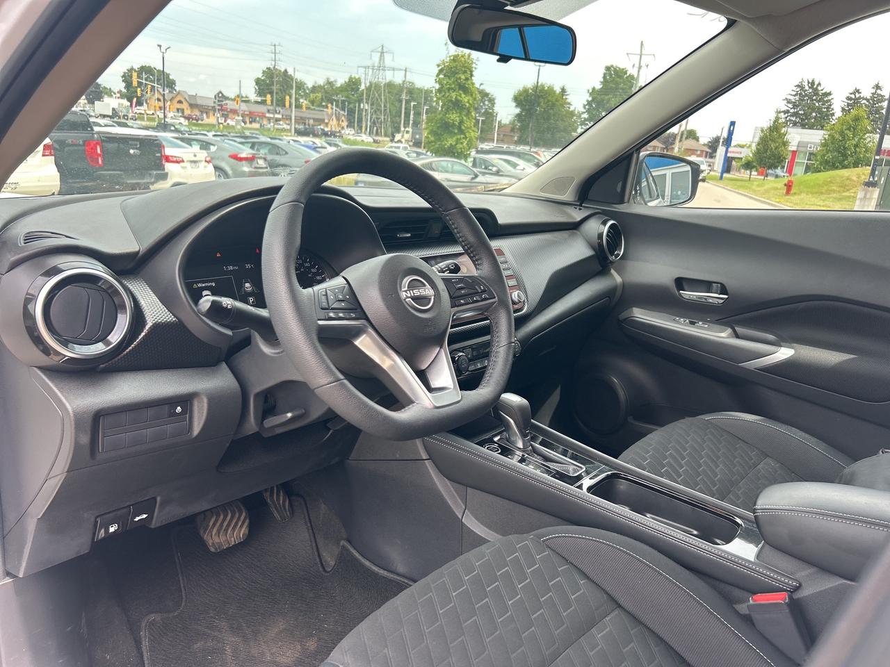 2023 Nissan Kicks SV Special Edition   LOW KM Photo