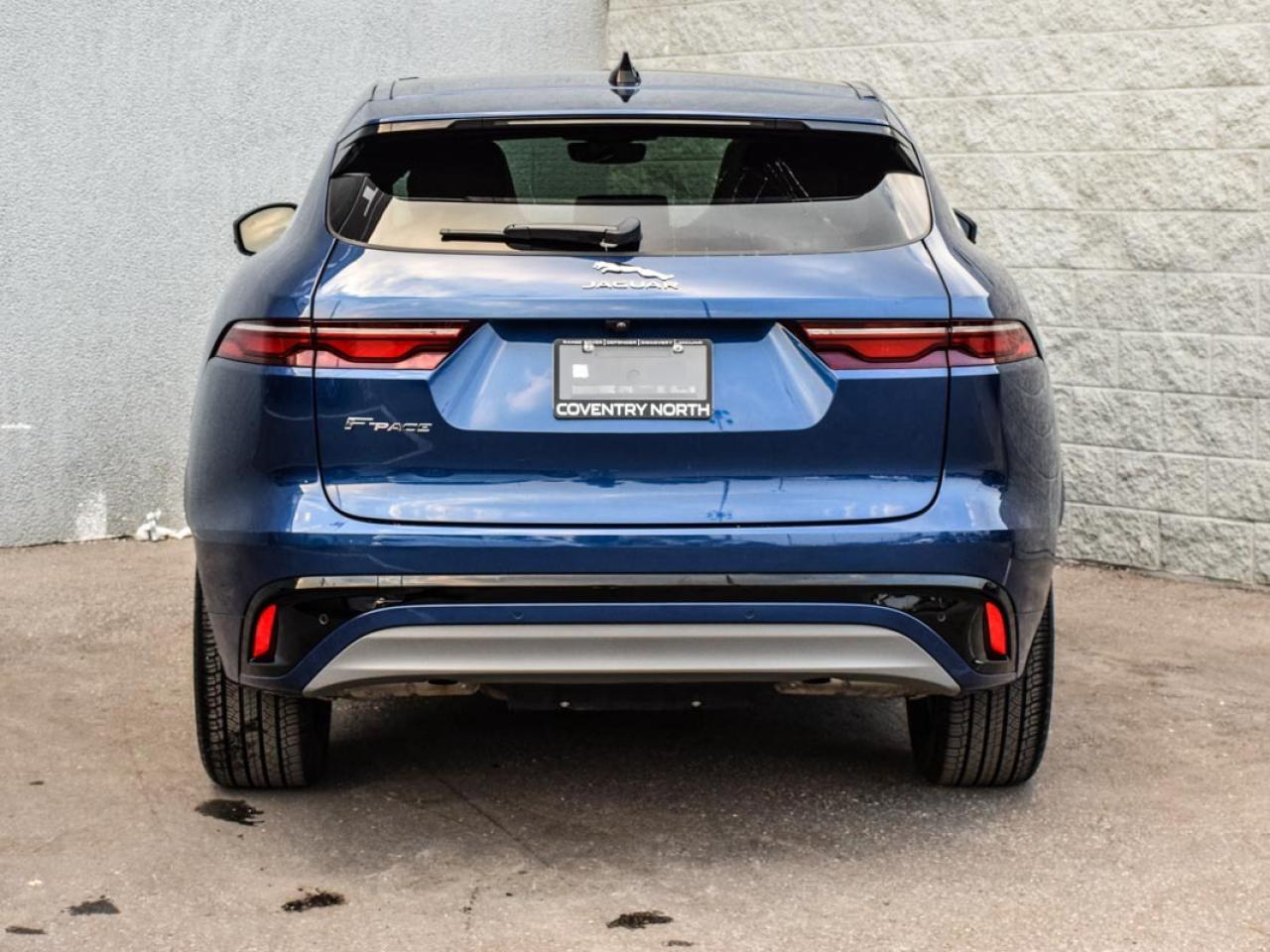 2023 Jaguar F-PACE ULTRA LOW KM's LOADED PERFOMRANCE SEATS + + Photo