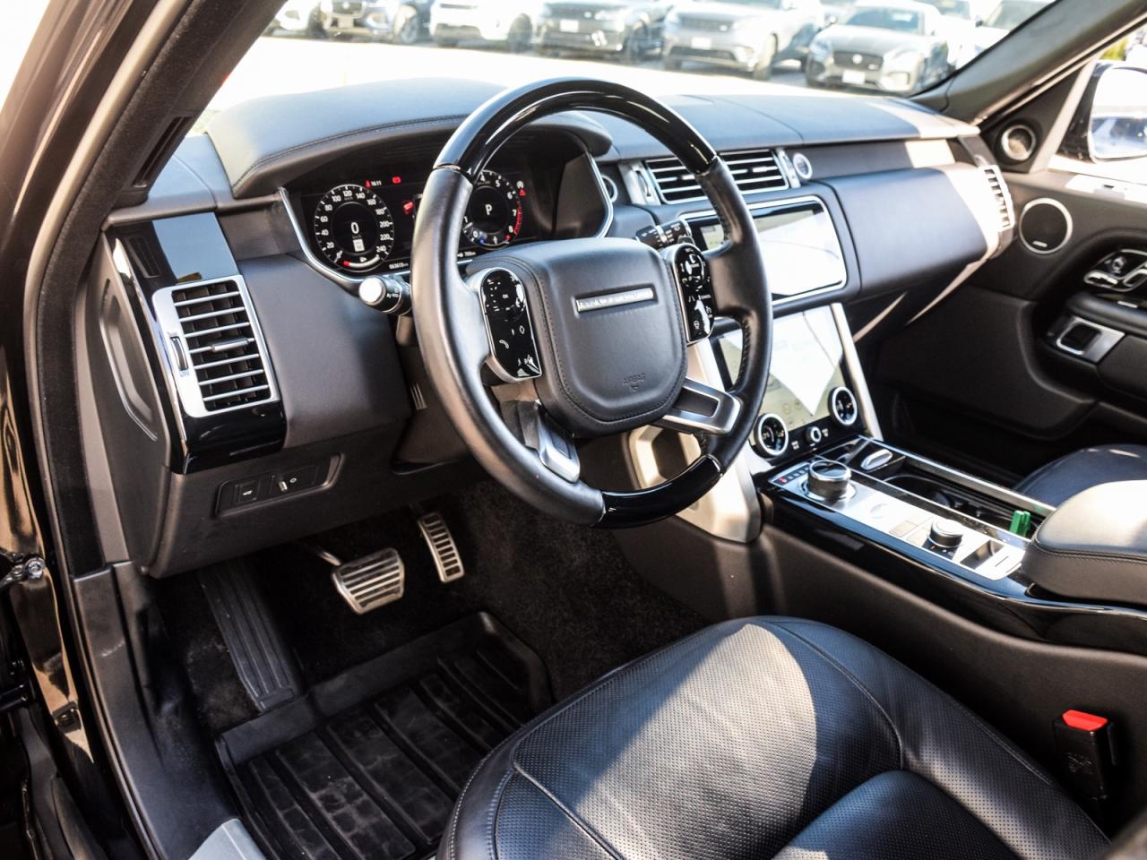 2021 Land Rover Range Rover P400 Westminster SWB Photo