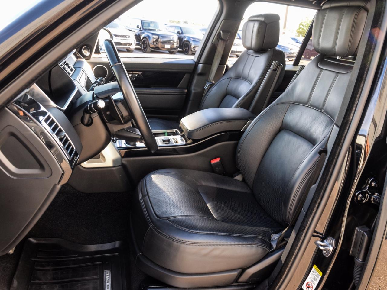 2021 Land Rover Range Rover P400 Westminster SWB Photo