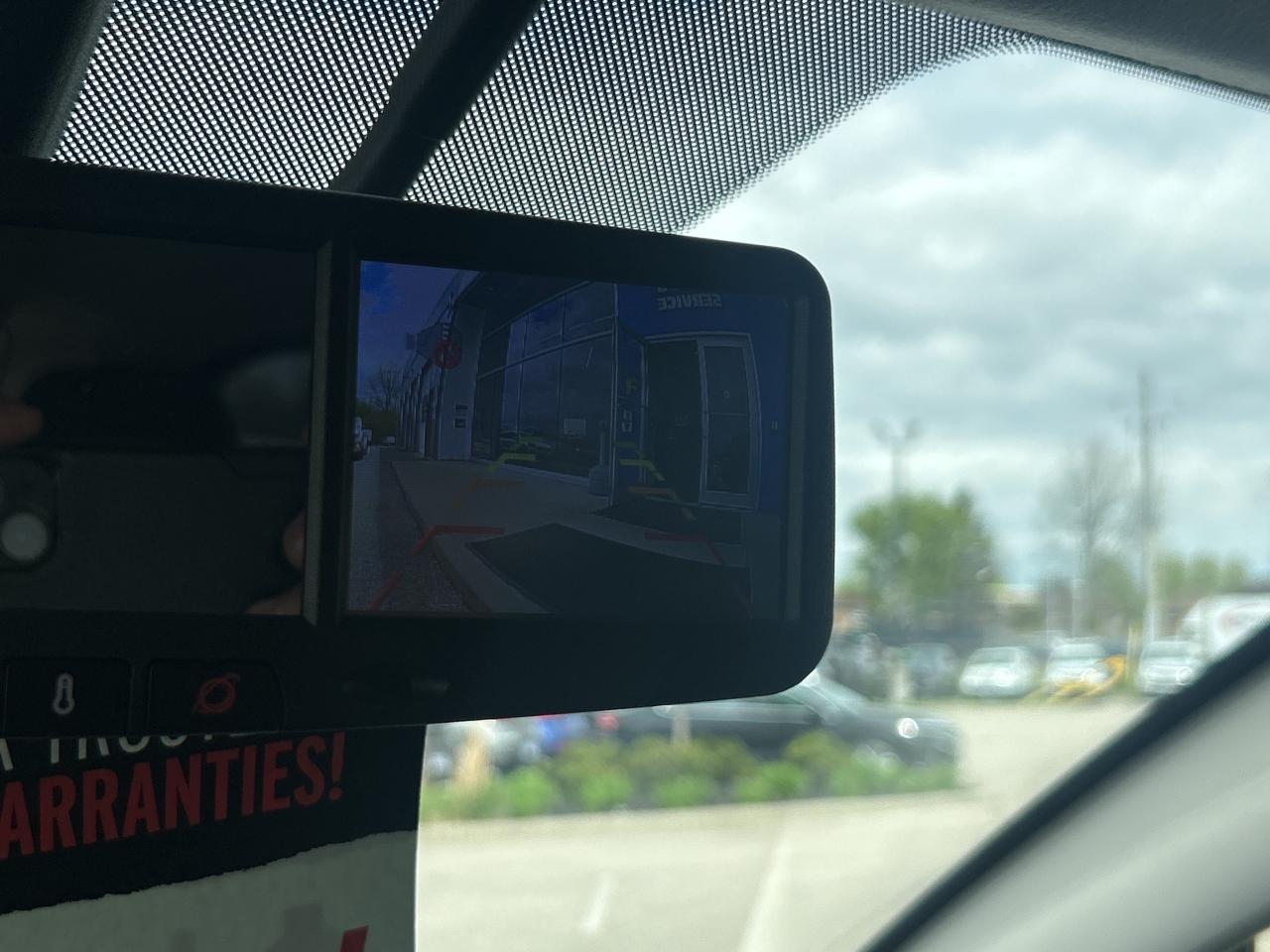 2017 Mazda MAZDA5 6 Passenger   Extra Tires & Rims   Clean Carfax Photo