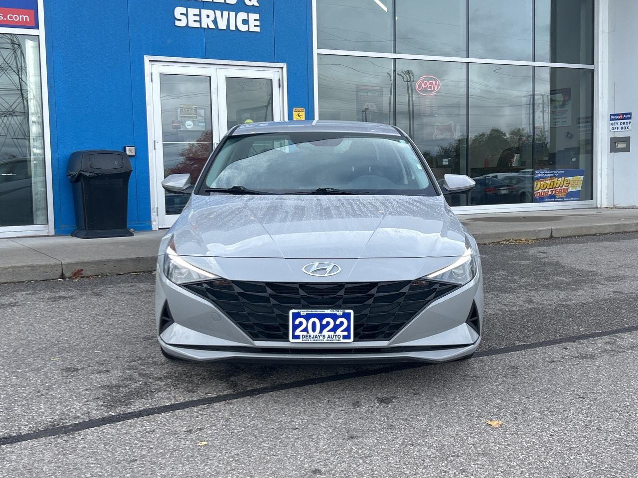 2022 Hyundai Elantra Preferred   Apple CarPlay   Clean Carfax Photo