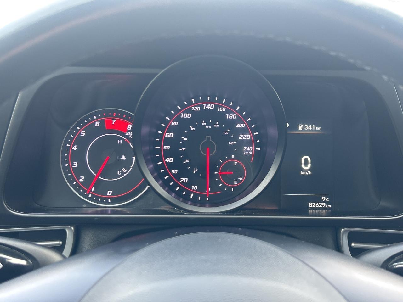 2022 Hyundai Elantra Preferred   Apple CarPlay   Clean Carfax Photo