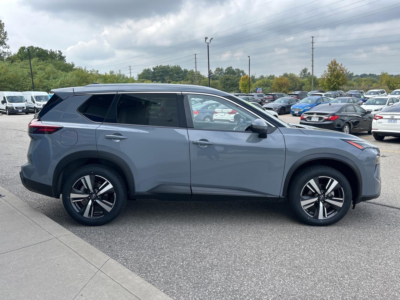 2024 Nissan Rogue SL   Panoramic Roof   Leather   Clean Carfax Photo