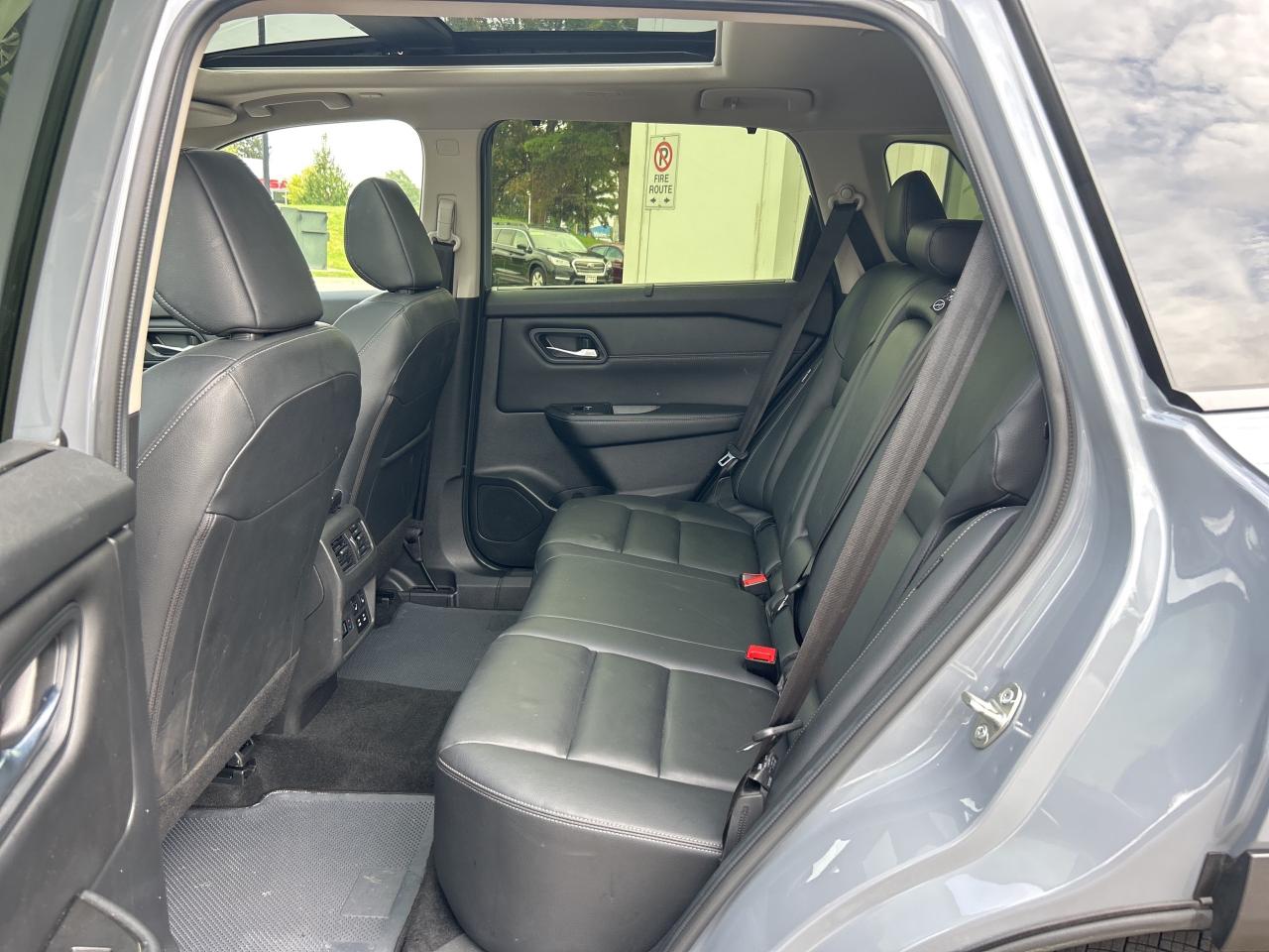 2024 Nissan Rogue SL   Panoramic Roof   Leather   Clean Carfax Photo