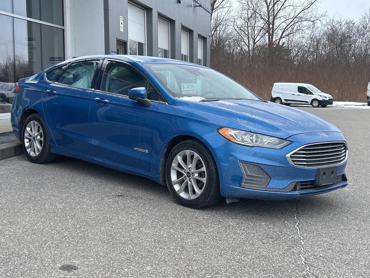 2019 Ford Fusion Hybrid SE   Navigation   Low Km   Clean Carfax Photo