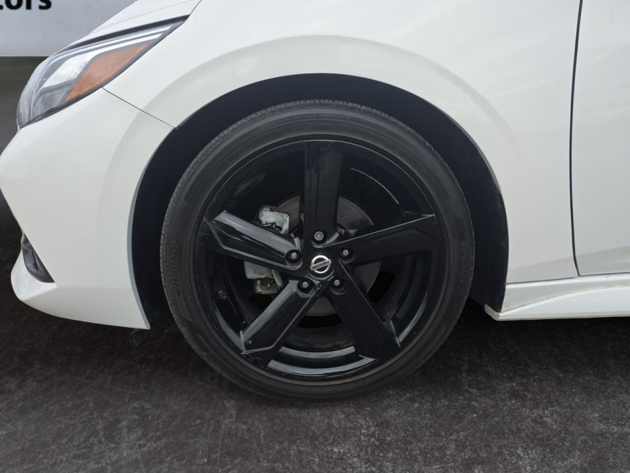 2023 Nissan Sentra SR MIDNIGHT EDITION * CARPLAY / ROOF / DRIVER ASSI Photo