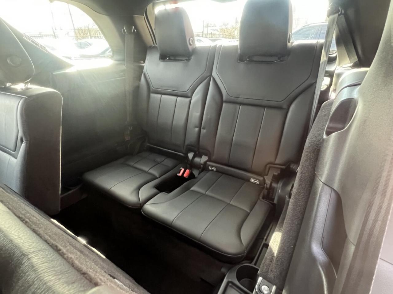 2020 Land Rover Discovery Landmark Edition *CARPLAY/PANORAMIC ROOF/7 PASSENG Photo