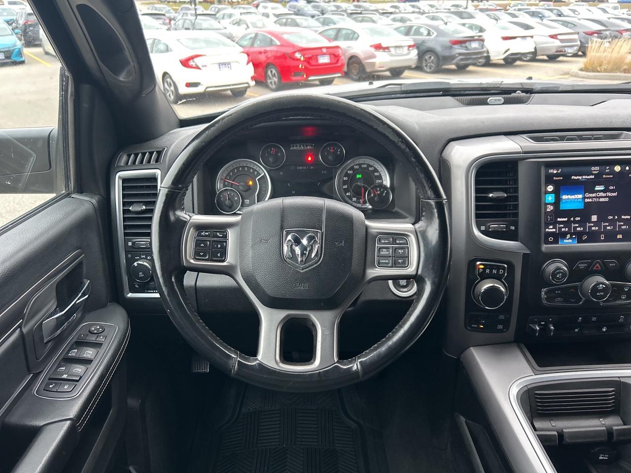 2023 RAM 1500 Classic Warlock 5.7L Crew Cab 5'7 Short Box   5 Pass Photo