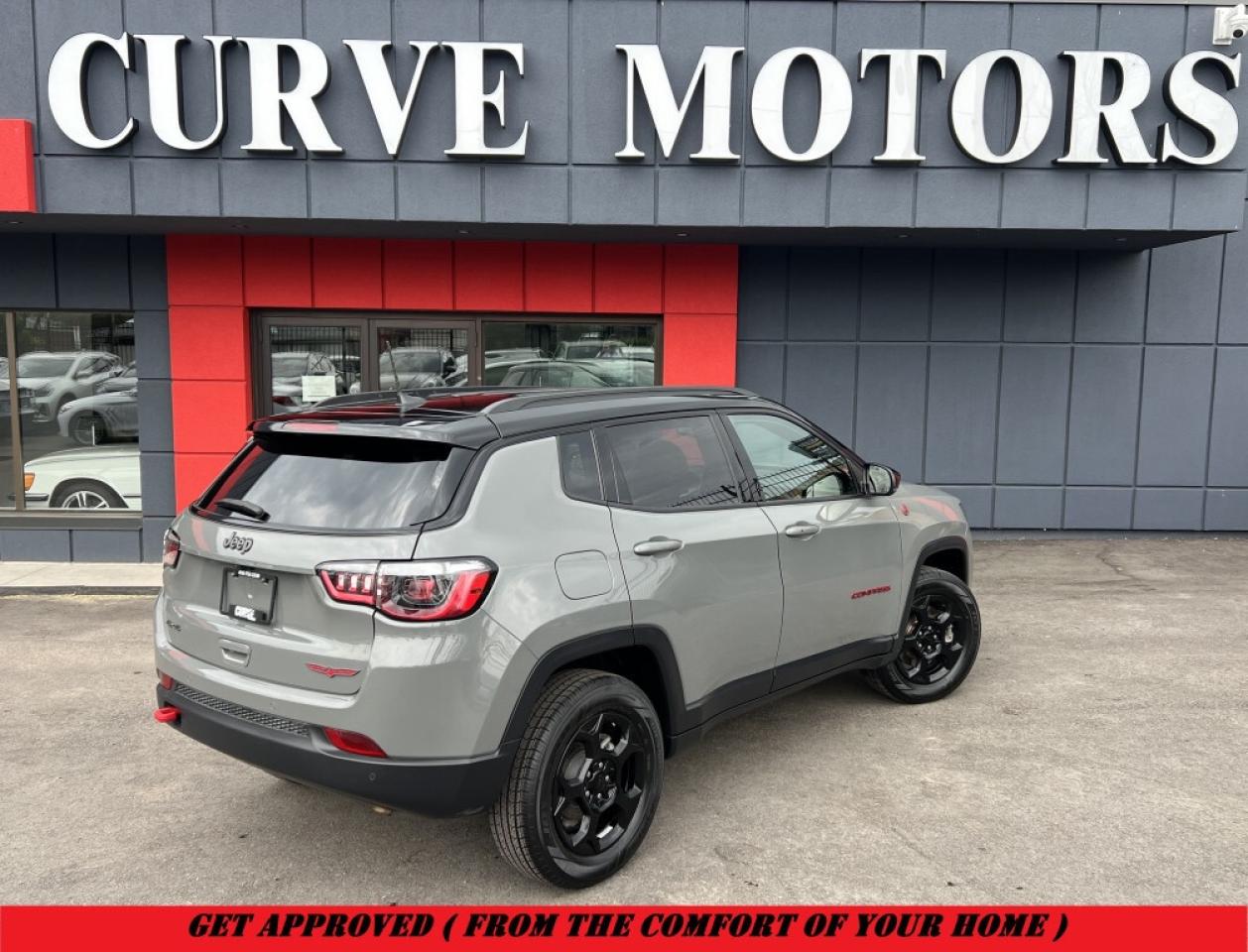 2024 Jeep Compass Trailhawk 4x4 * CARPLAY / CAMERA / LEATHER / LANE Photo