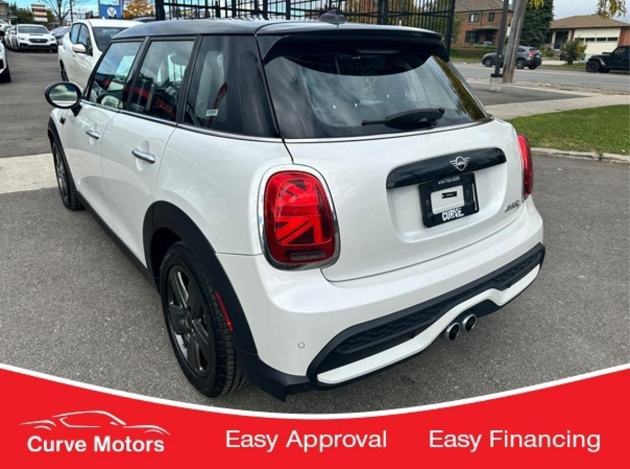 2024 MINI 5 Door Cooper S * NO ACCIDENTS / NAVI / PANORAMIC / CARPL Photo2