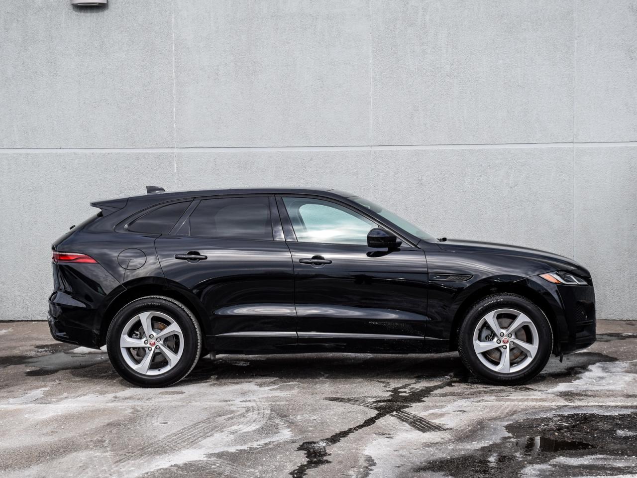 2023 Jaguar F-PACE S/ONE OWNER/DEALER MAINTAINED/EXECUTIVE FLEET Photo2