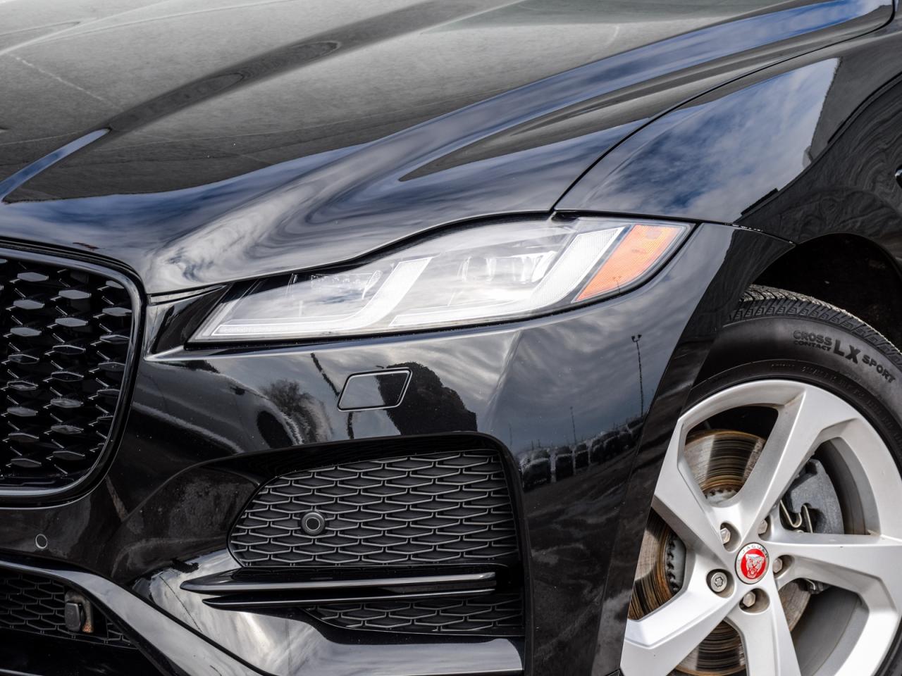 2023 Jaguar F-PACE S/ONE OWNER/DEALER MAINTAINED/EXECUTIVE FLEET Photo