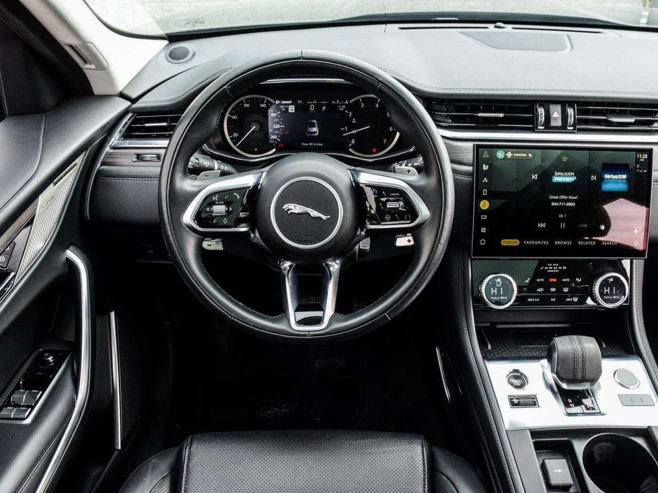 2023 Jaguar F-PACE S/ONE OWNER/DEALER MAINTAINED/EXECUTIVE FLEET Photo