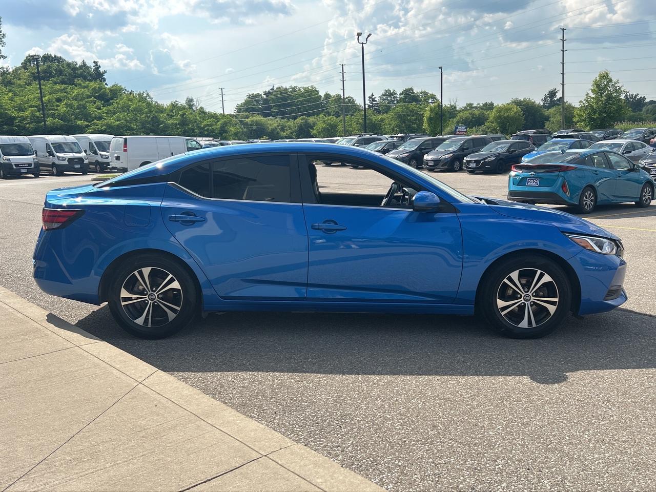 2022 Nissan Sentra SV CVT   Factory Warranty   Clean Carfax Photo2