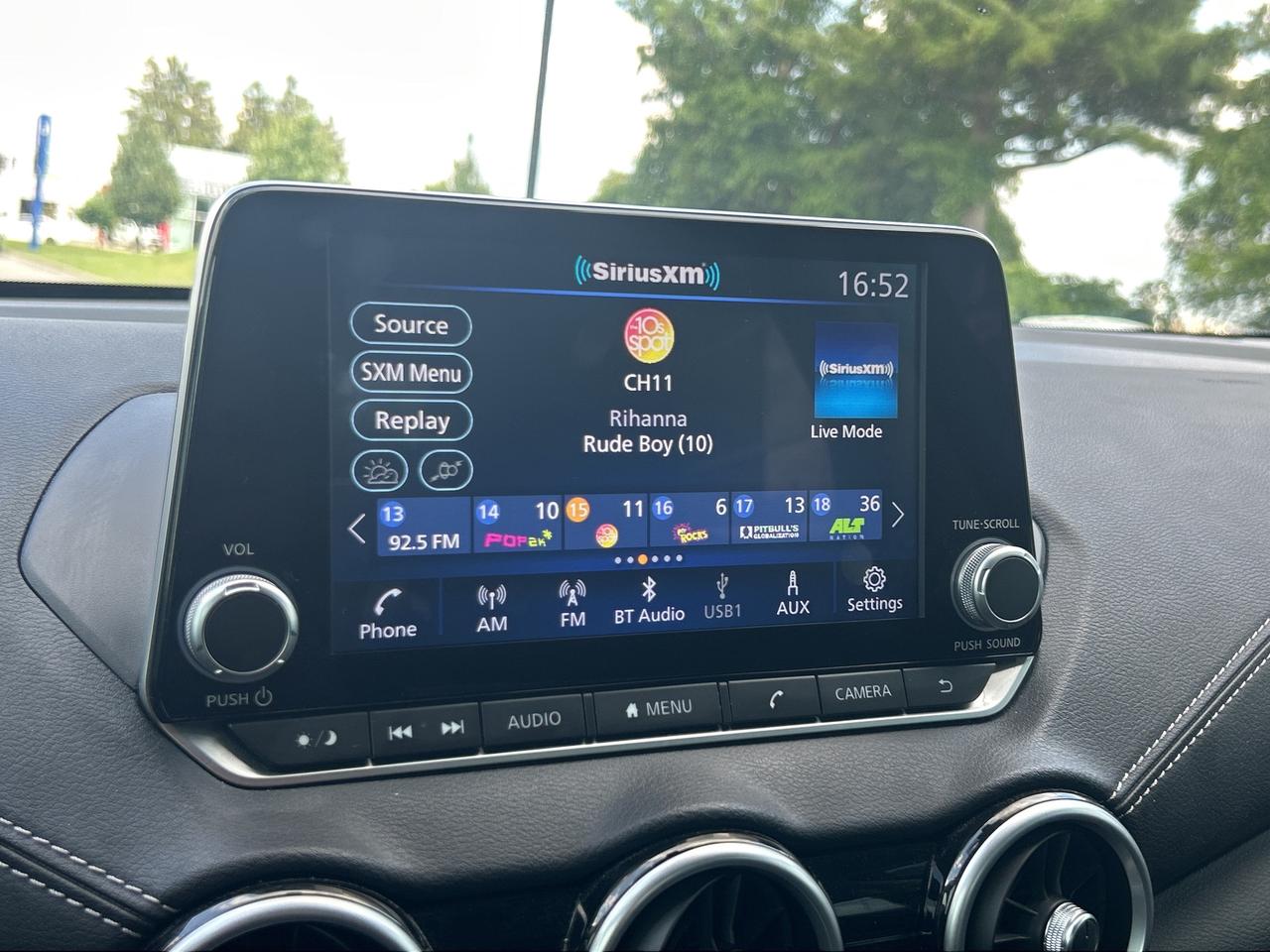 2022 Nissan Sentra SV CVT   Factory Warranty   Clean Carfax Photo