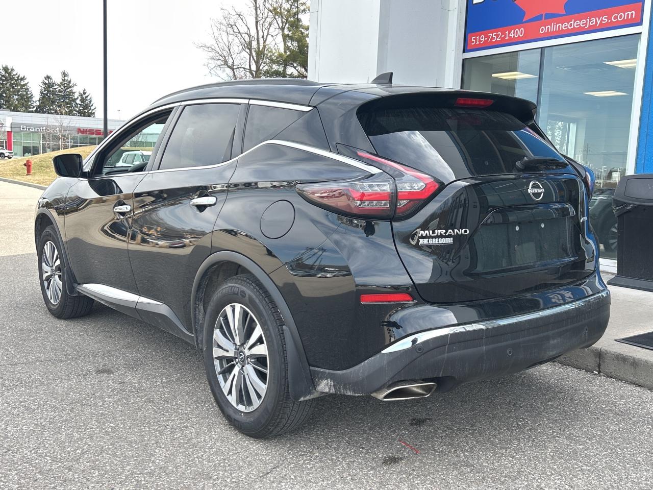 2023 Nissan Murano S 3.5L   Low KM   Clean Carfax Photo3