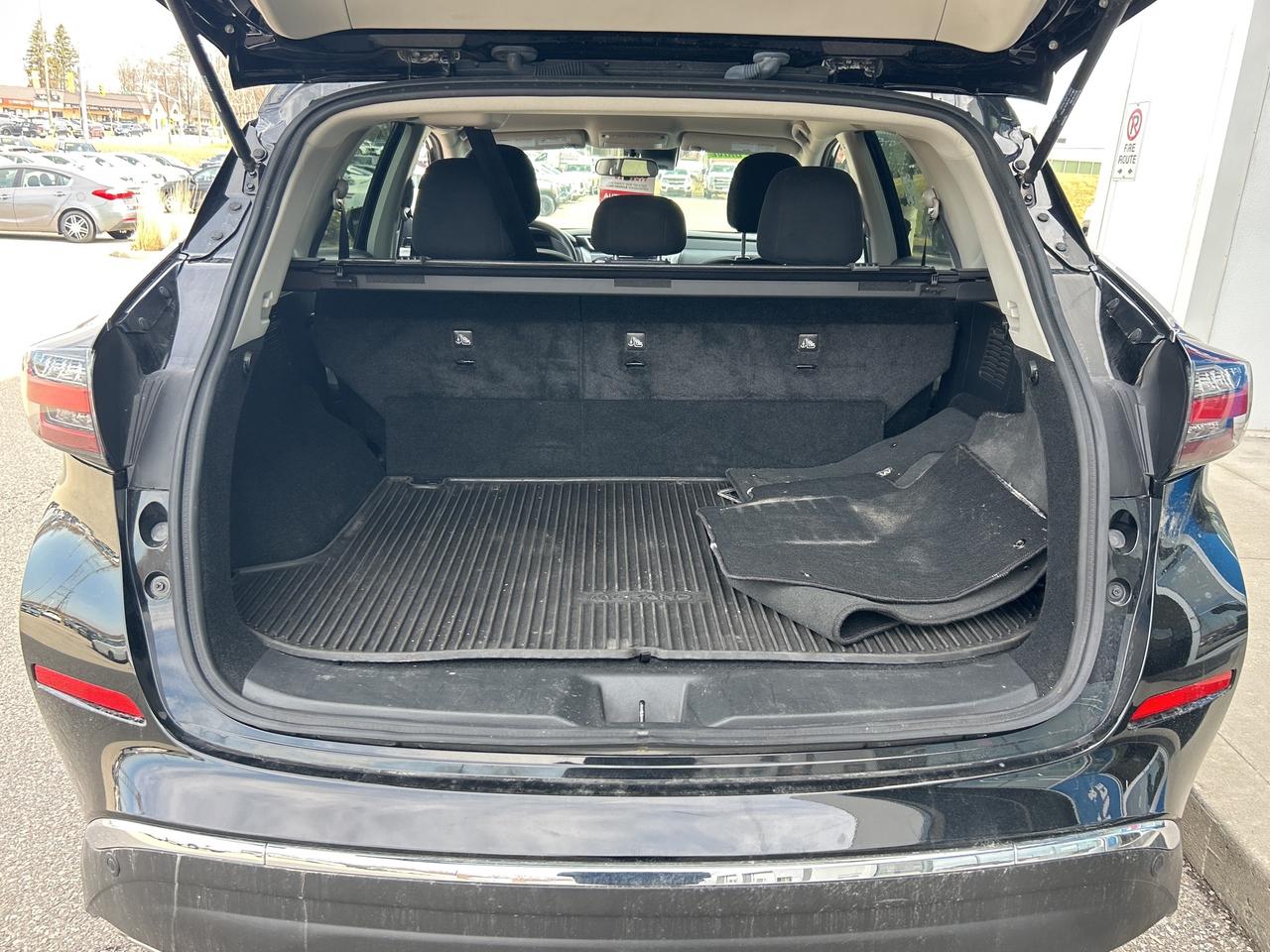 2023 Nissan Murano S 3.5L   Low KM   Clean Carfax Photo