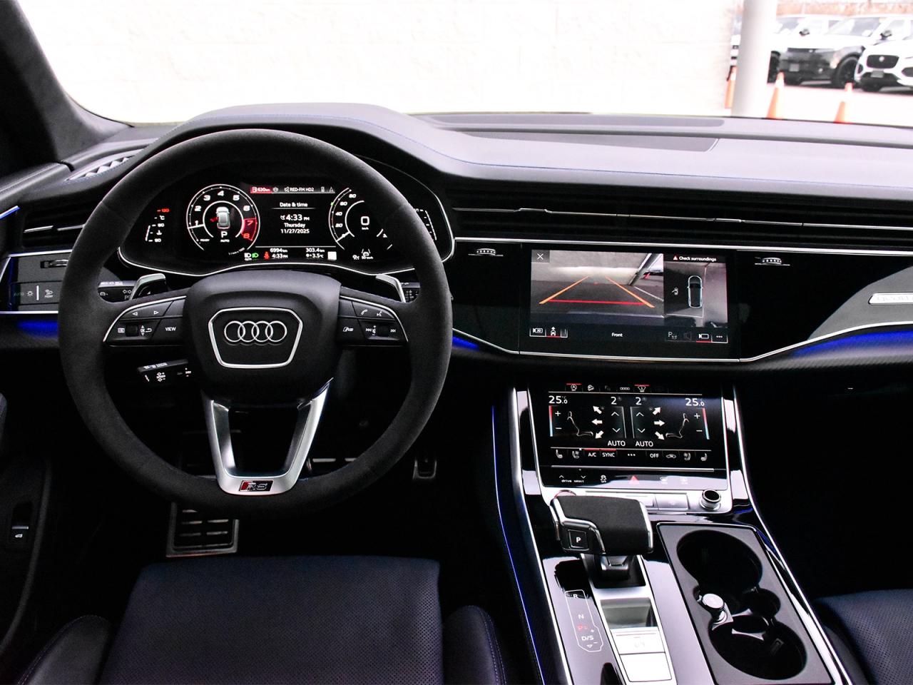 2025 Audi RS Q8 performance 4.0 TFSI quattro Photo