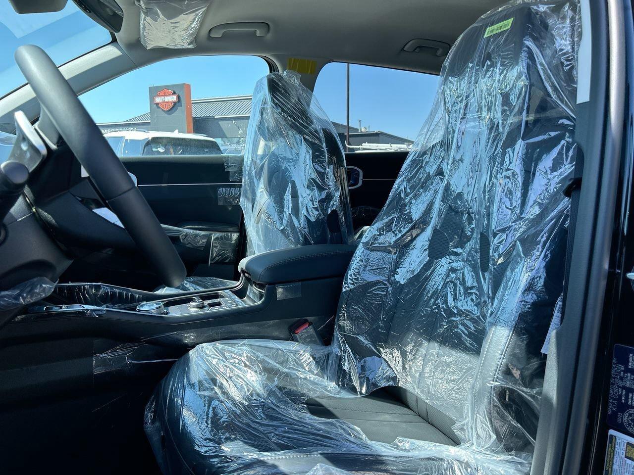 2025 Kia Sorento Plug-In Hybrid EX AWD AWD   Pwr Seats   Luxury   PHEV Photo