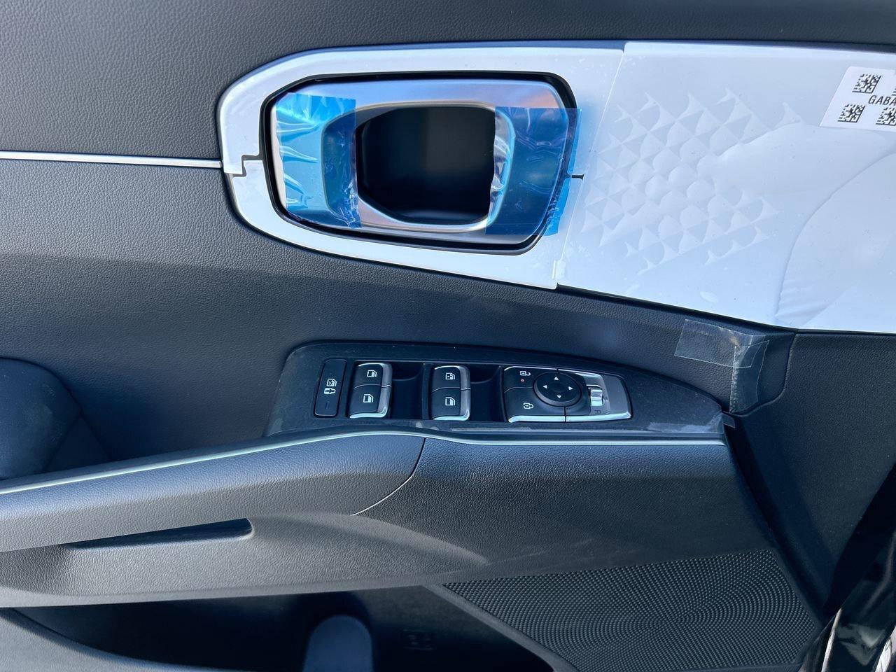 2025 Kia Sorento Plug-In Hybrid EX AWD AWD   Pwr Seats   Luxury   PHEV Photo