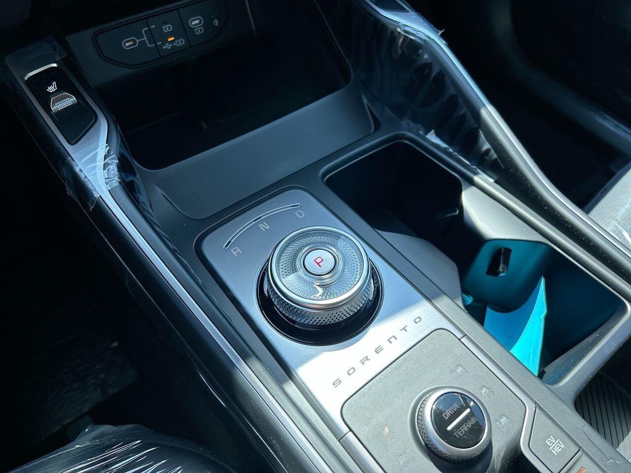 2025 Kia Sorento Plug-In Hybrid EX AWD AWD   Pwr Seats   Luxury   PHEV Photo