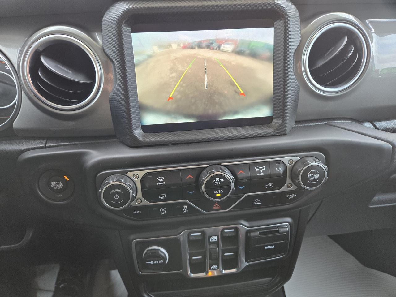 2023 Jeep Wrangler Sahara 4 Door 4x4 w/Body Colour Hard Top Photo