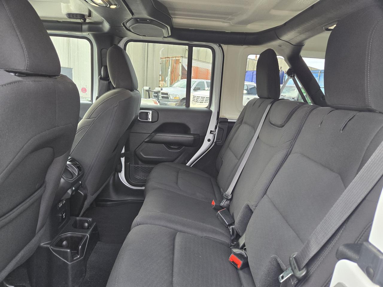 2023 Jeep Wrangler Sahara 4 Door 4x4 w/Body Colour Hard Top Photo